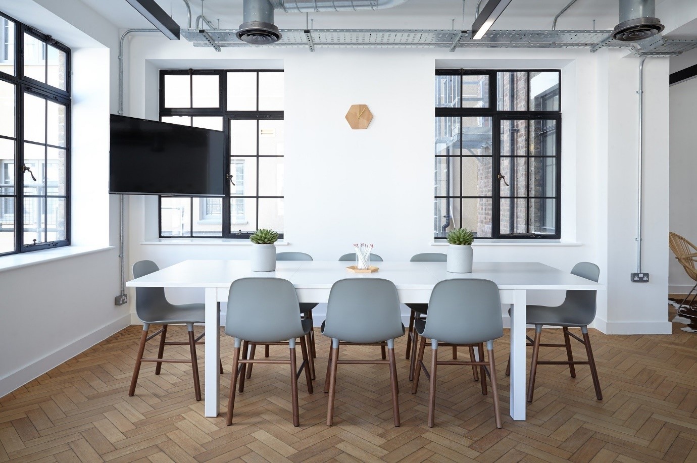 Is Your Office Space Hindering Collaboration