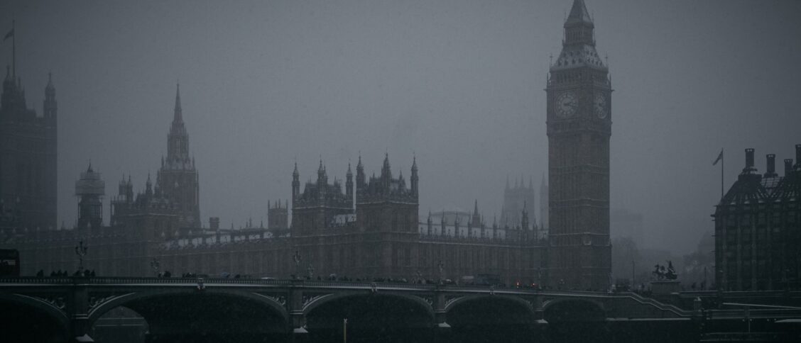 AI Regulation: Why the UK Must Find Its Own Path Between the US and EU - Scott Dylan